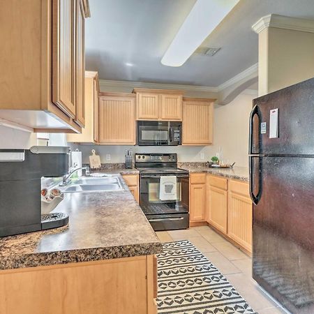 Charming Springdale Townhome About 5 Mi To Dtwn! Eksteriør billede